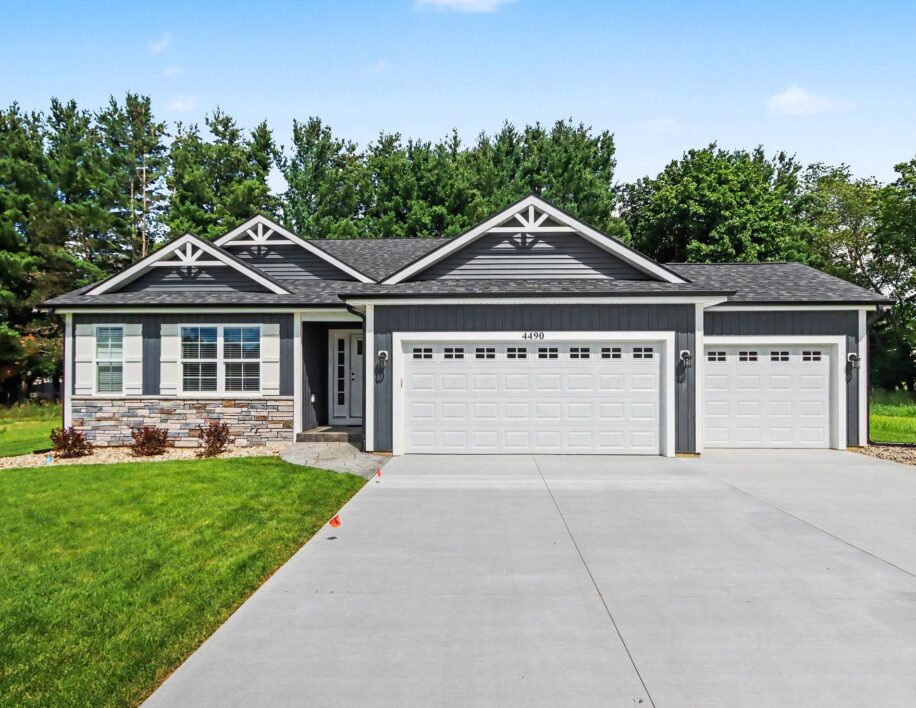 17wf-front-elevation-916x708
